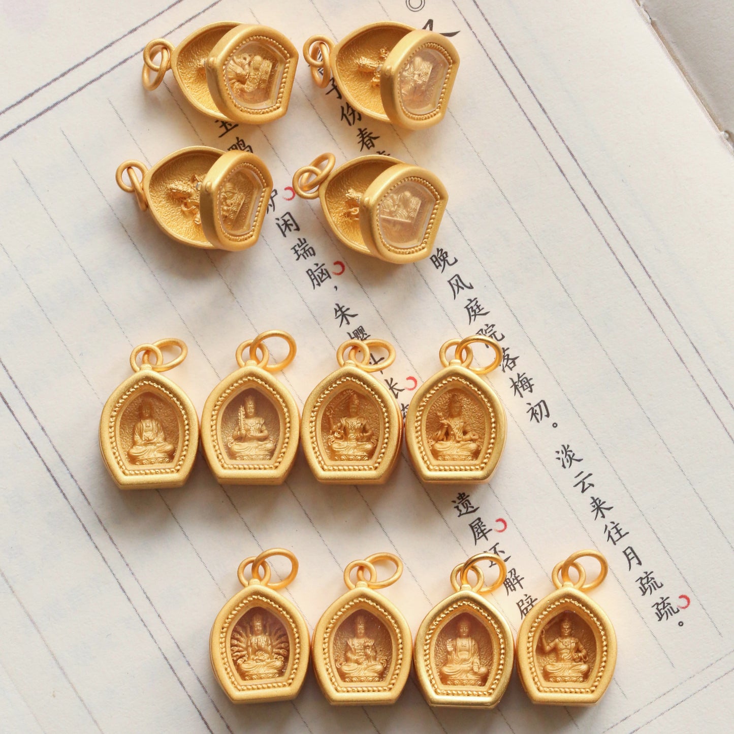 Original Design 925 Sterling Silver Gold-Plated Glass Gau Box Eastern Guardian Pendant