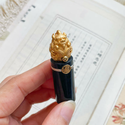 Handcrafted Natural Jade Lion Head Charm Pendant · Silver Gold-Plated · Dual-Use as Pendant or Personal Seal