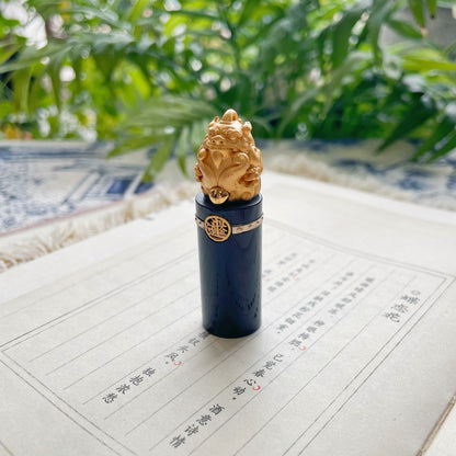 Handcrafted Natural Jade Lion Head Charm Pendant · Silver Gold-Plated · Dual-Use as Pendant or Personal Seal